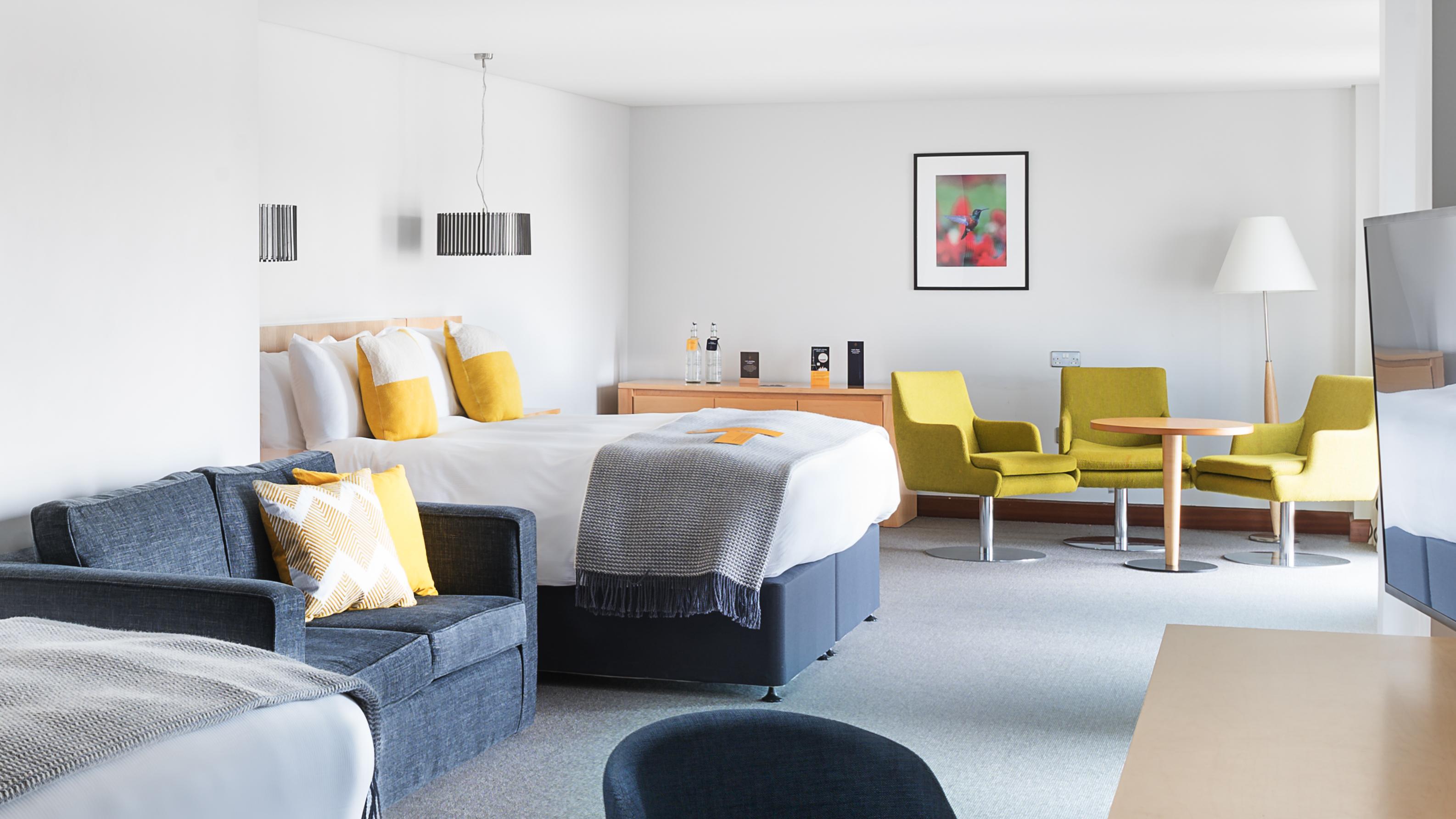 Voco Reading Hotel Bagian luar foto