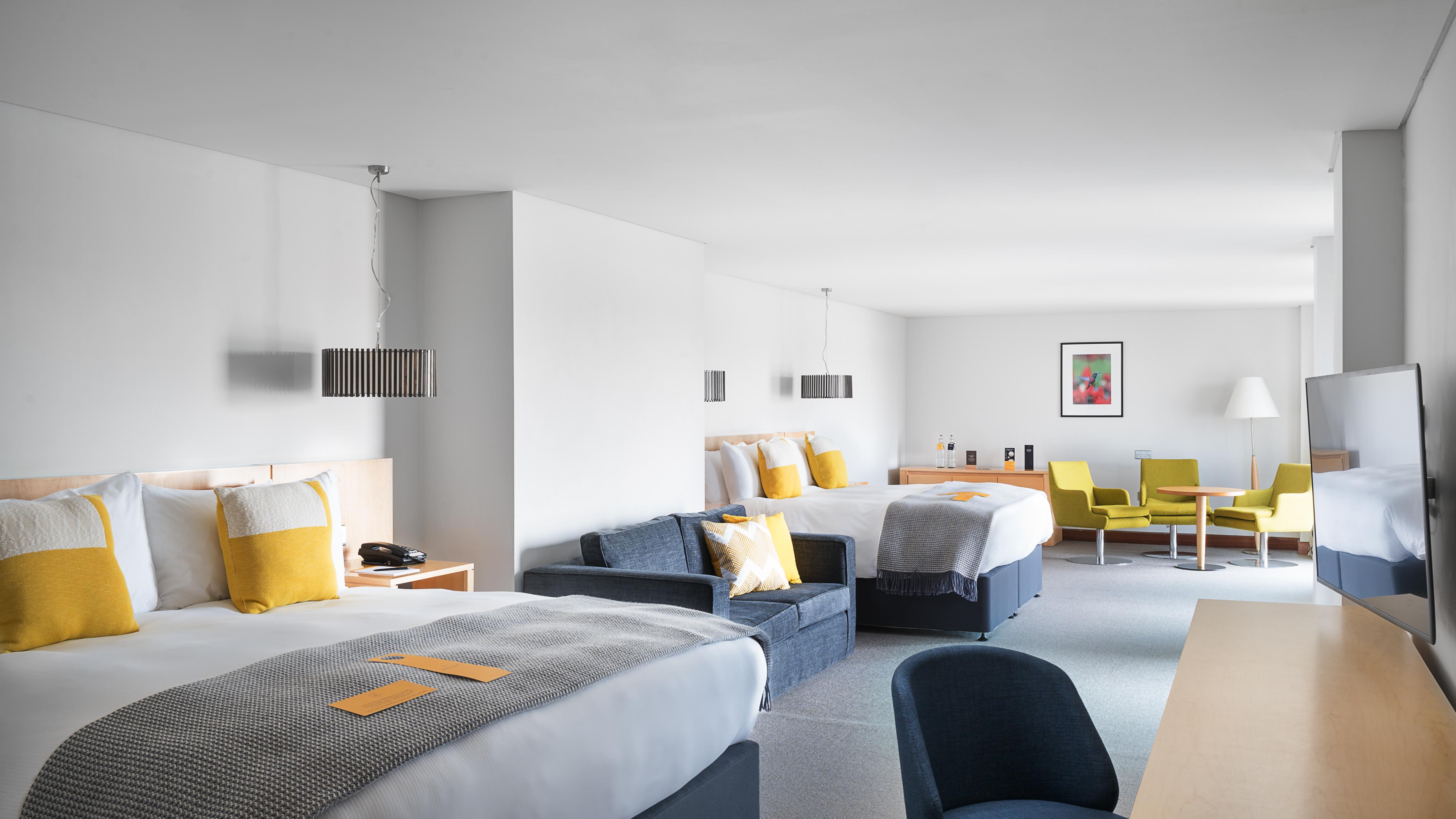 Voco Reading Hotel Bagian luar foto