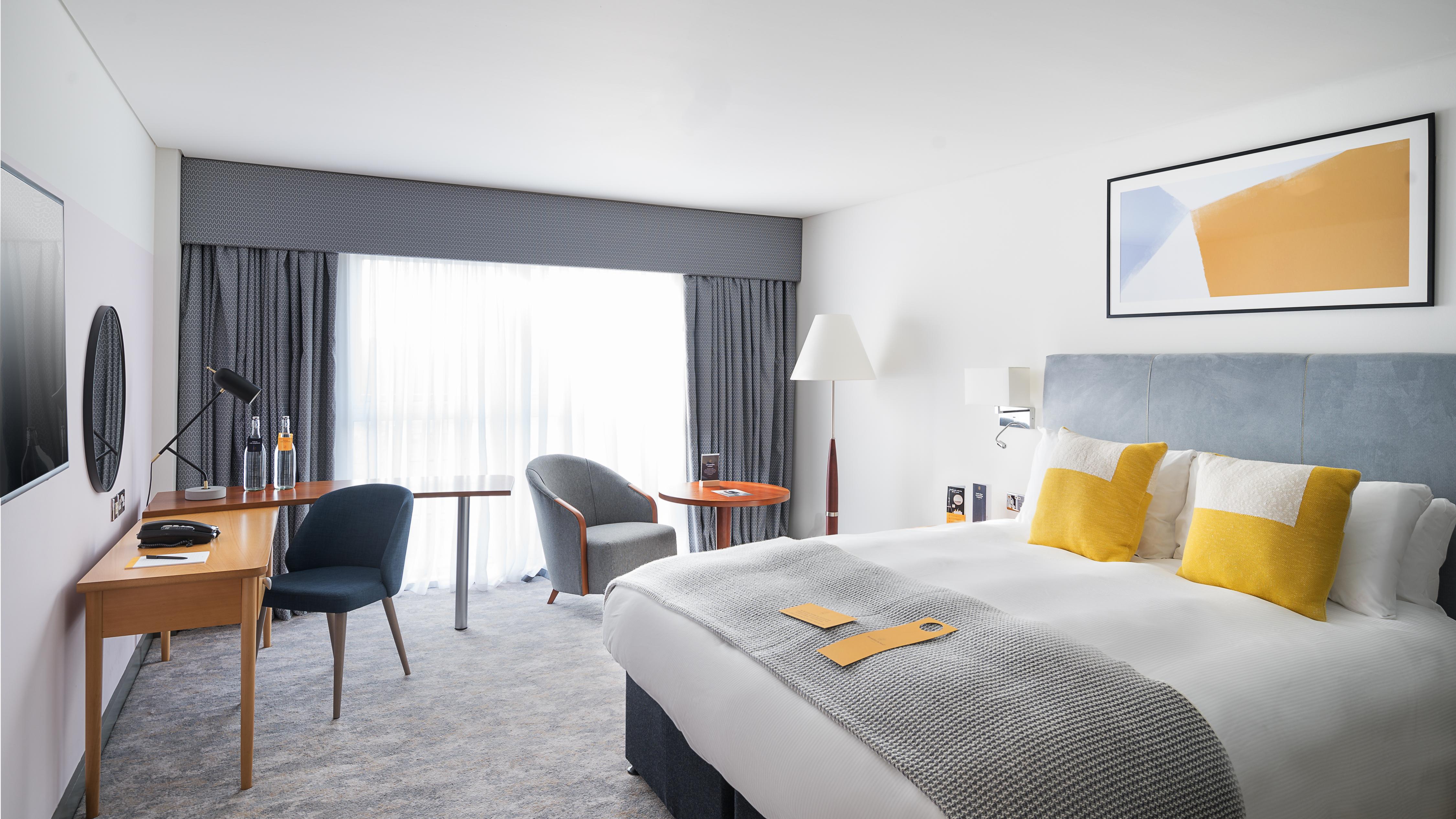 Voco Reading Hotel Bagian luar foto