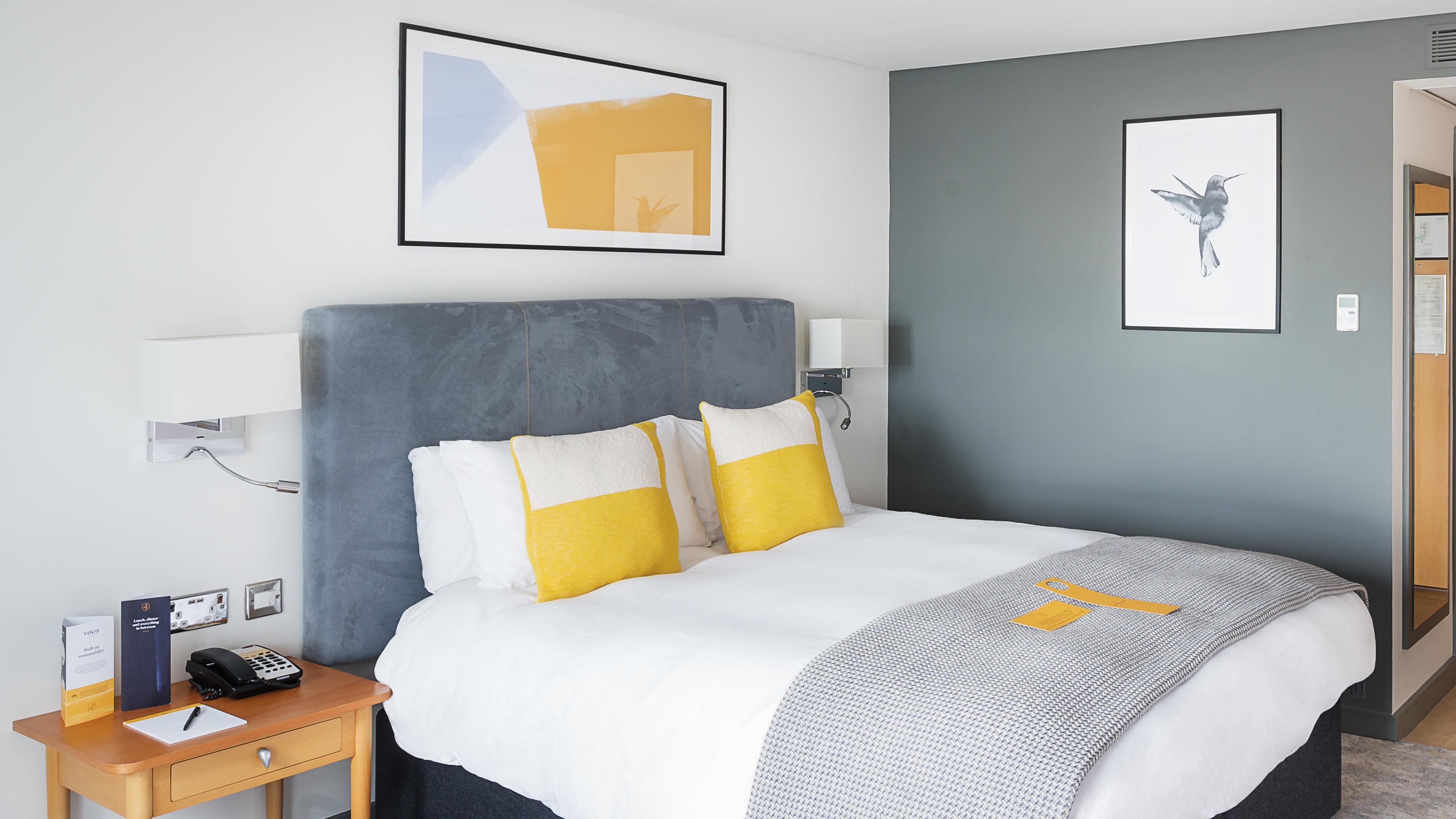 Voco Reading Hotel Bagian luar foto