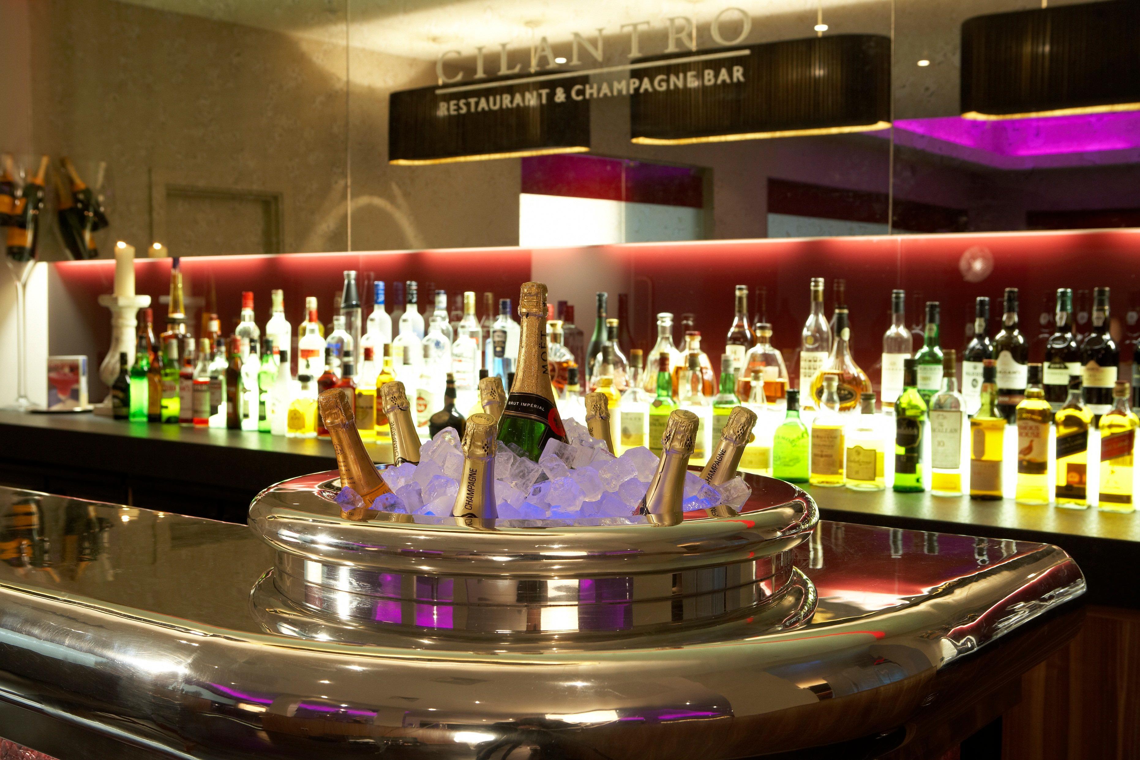 Voco Reading Hotel Bagian luar foto